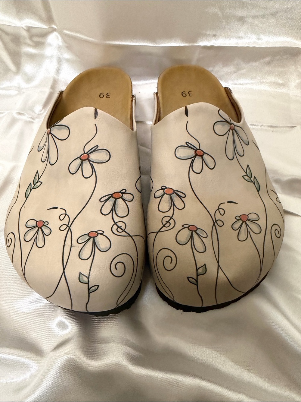 Goby Floral Print Clog Slides EU 39 / US 8-8.5 Artsy Cottagecore Shoes
